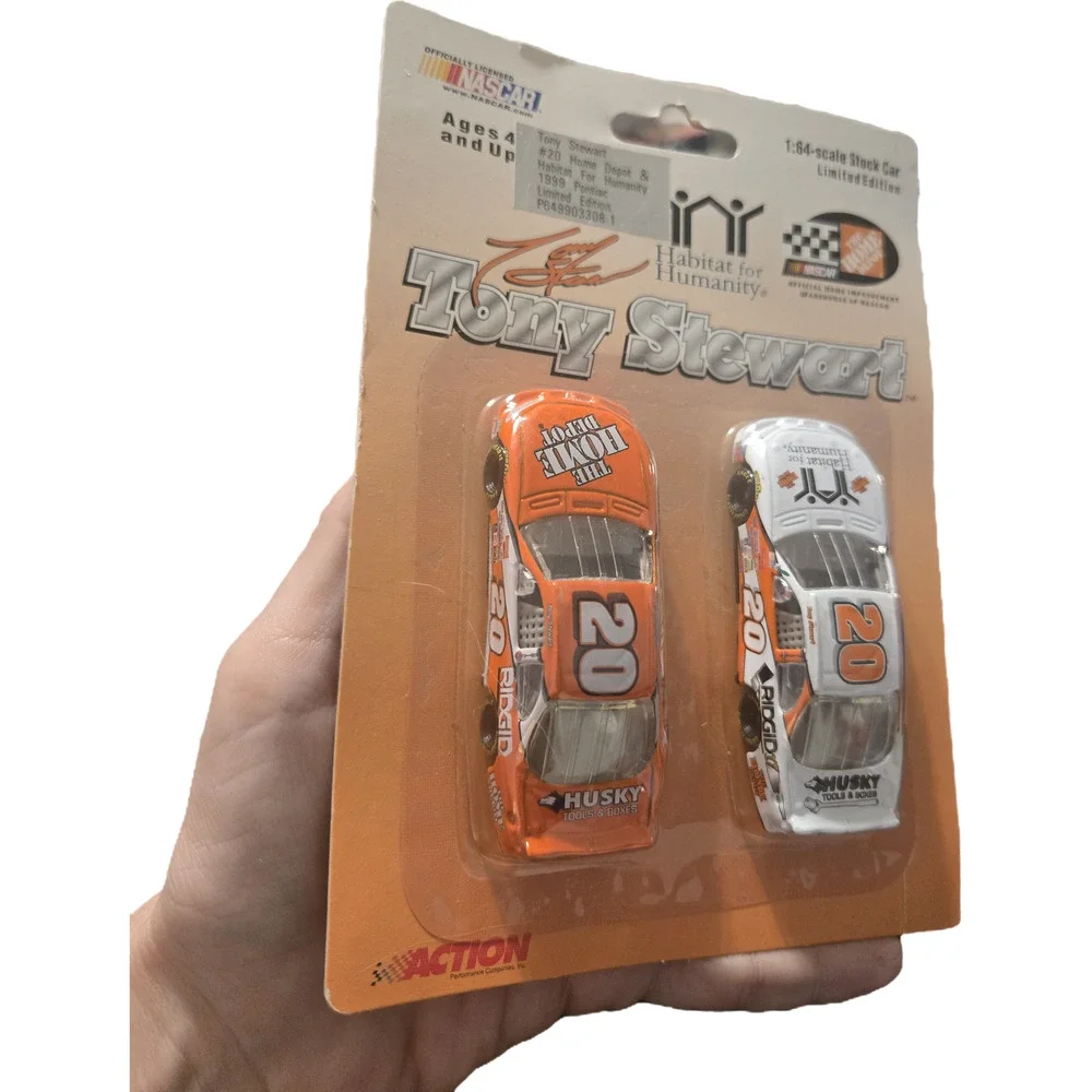 1999 Tony Stewart 20 Home Depot Habitat Humanity NASCAR Diecast 2-Car NEW SEALED
